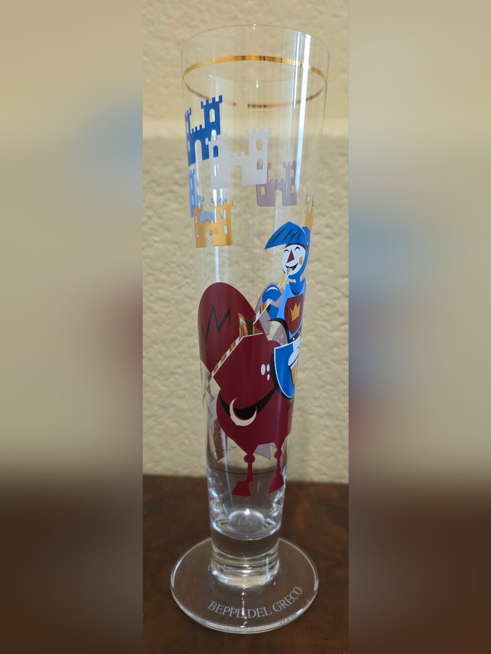 Vintage 1990s Rittenhouse Beppe Del Greco Knight Pilsner Beer Glass Gold Trim